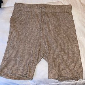Robbed knit biker shorts